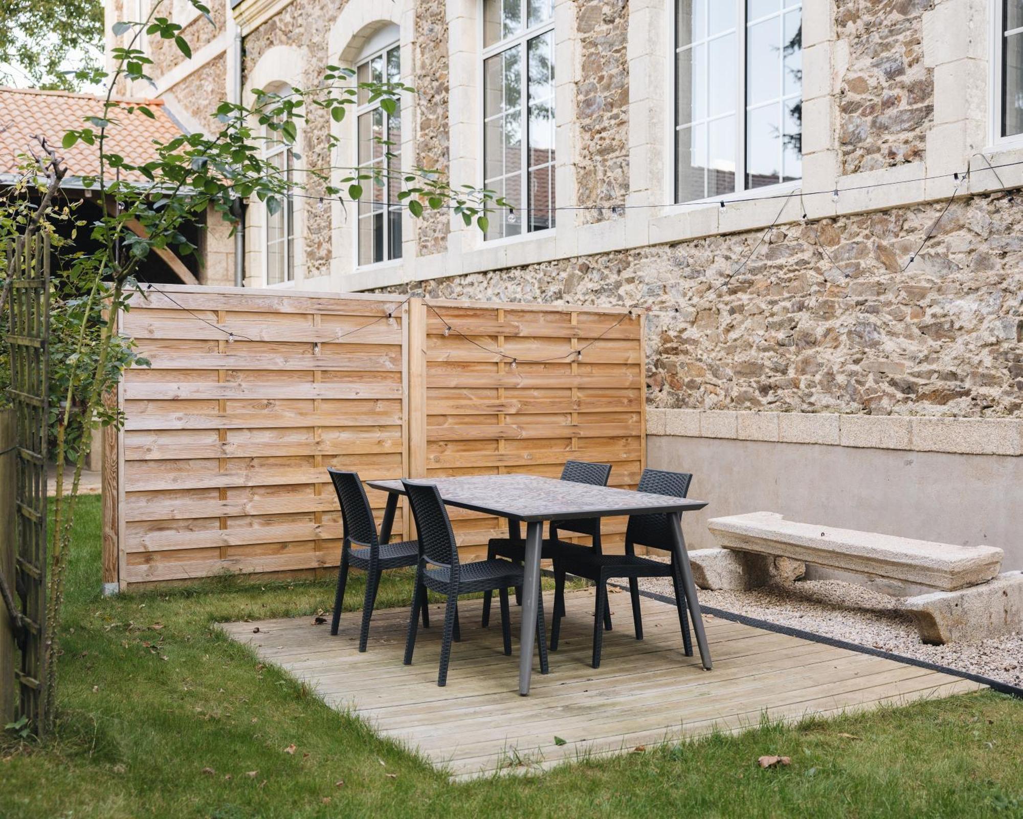 La Maison D'Olivier Mesnard-la-Barotière Exterior photo