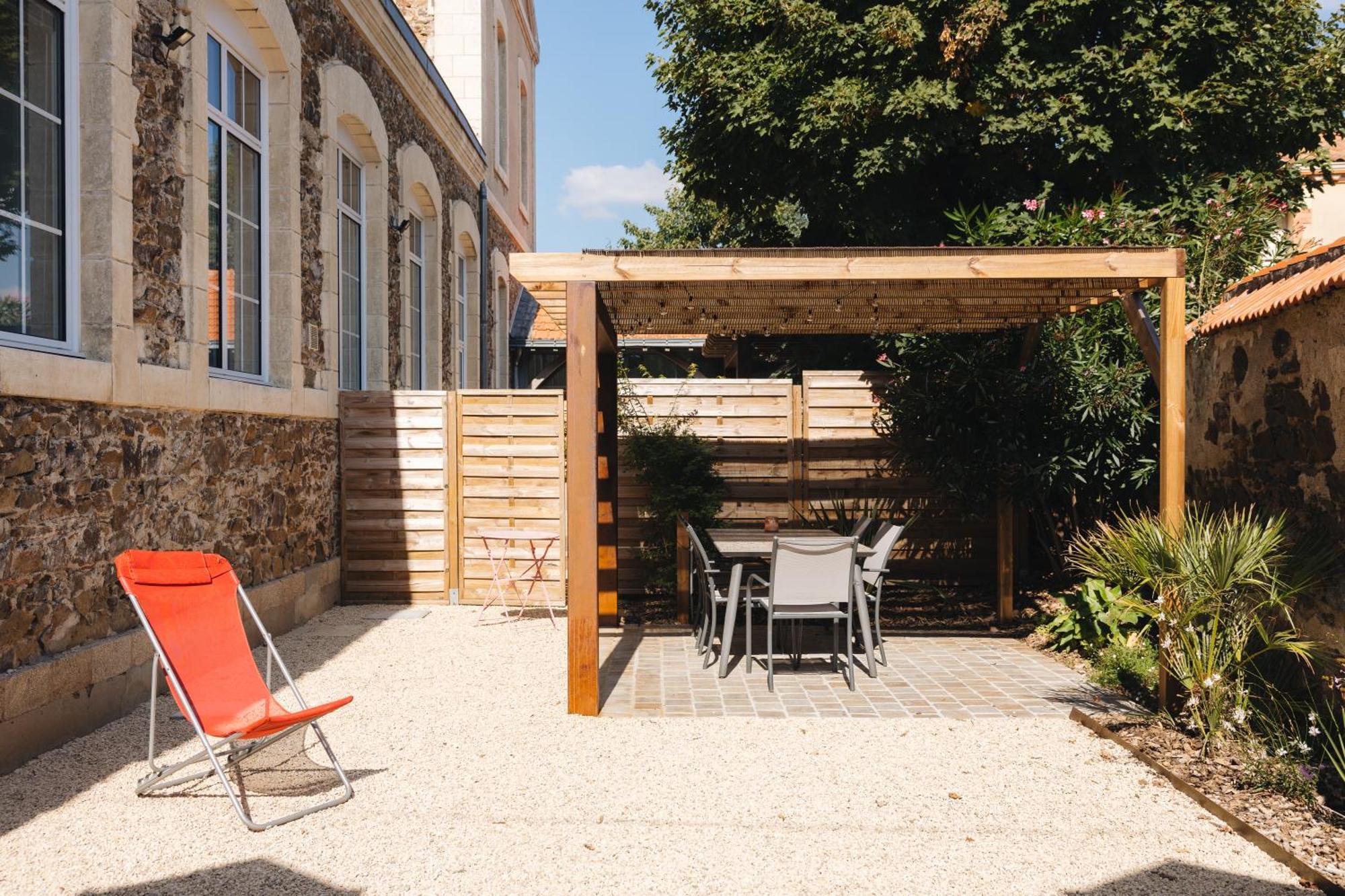 La Maison D'Olivier Mesnard-la-Barotière Exterior photo