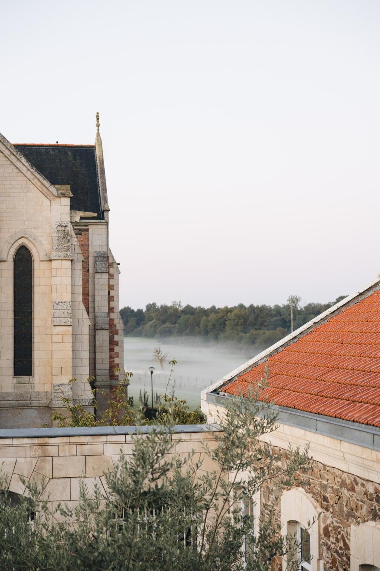 La Maison D'Olivier Mesnard-la-Barotière Exterior photo